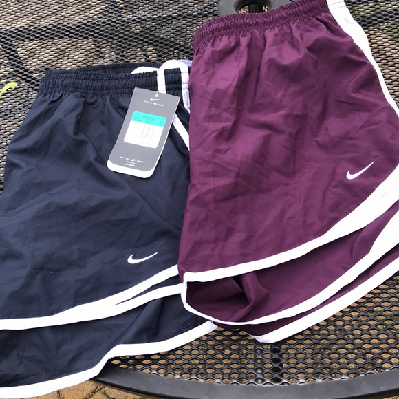2 pairs of brand new Nike running shorts - Picture 3 of 7